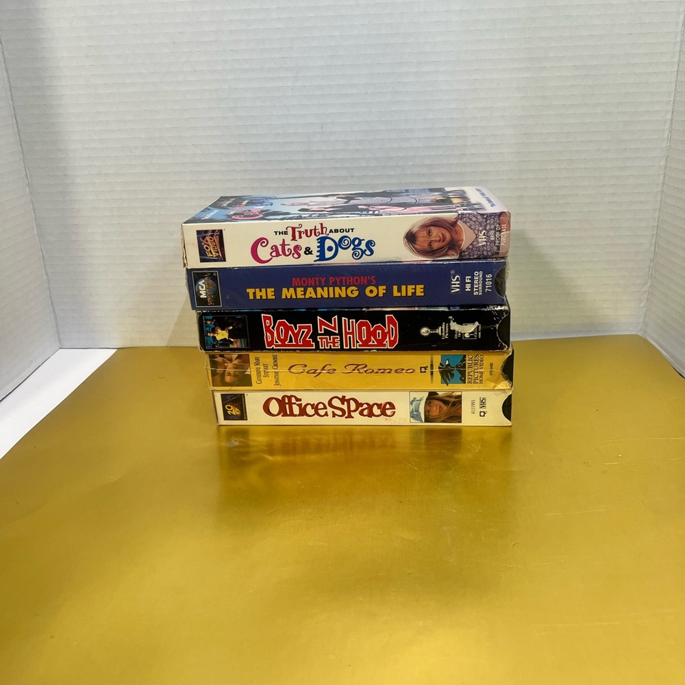 Lots of 5 Vintage Comedy and Drama VHS Set - Multicolor